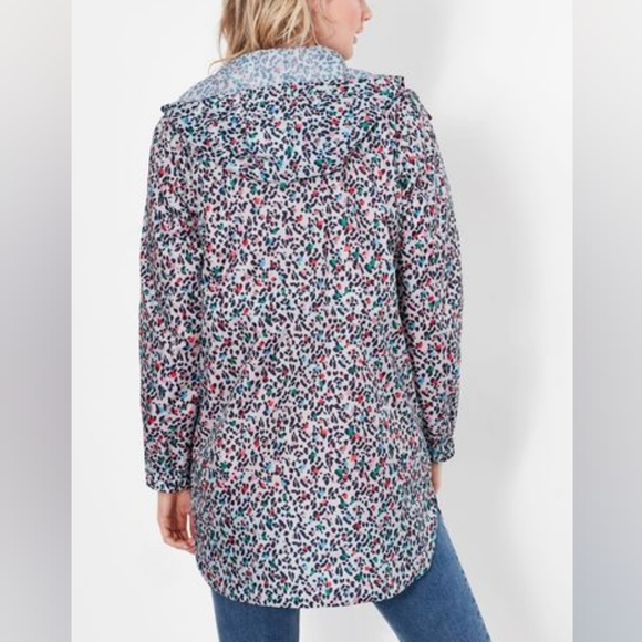🌈JOULES Golightly Packable Waterproof Raincoat in Silver Leopard - Picture 6 of 16